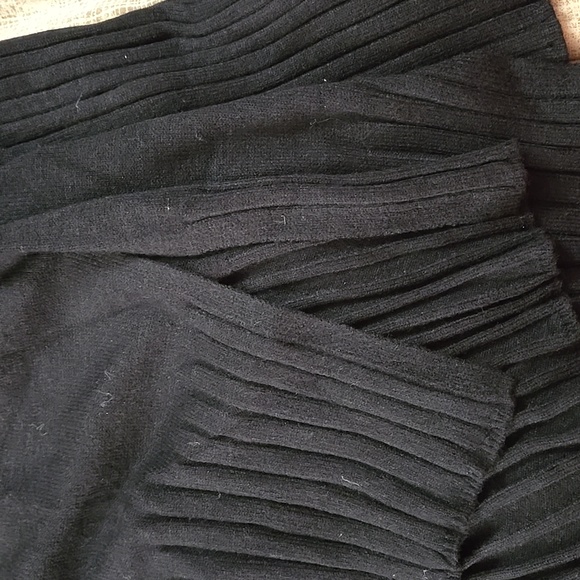 Cyrus Black Cowl Neck Sweater - Picture 4 of 4